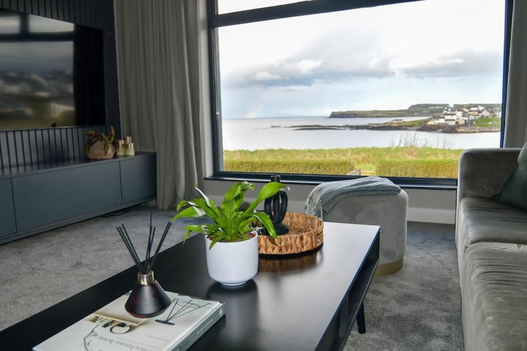 Shoreline Portballintrae North Coast Views Near Giants Causeway & Royal Portrush Exterior photo