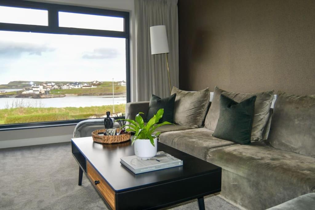 Shoreline Portballintrae North Coast Views Near Giants Causeway & Royal Portrush Exterior photo